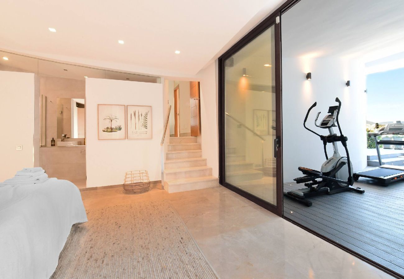 Villa in Neu-Andalusien - Villa Blanca (r2835011) 