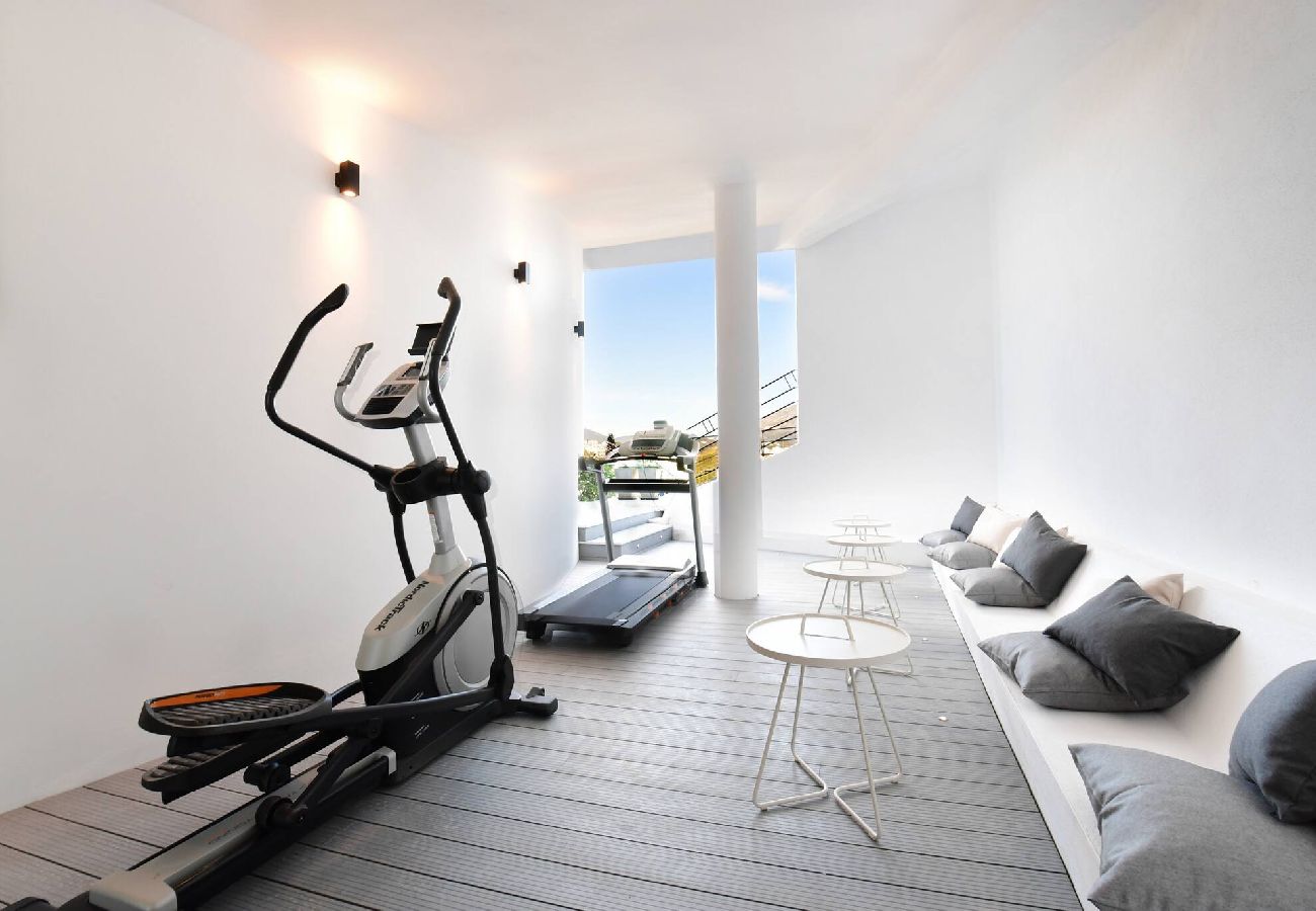 Villa in Neu-Andalusien - Villa Blanca (r2835011) 