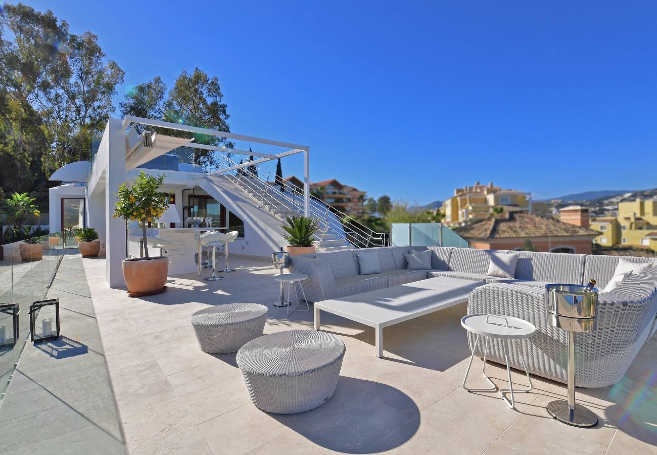 Villa in Neu-Andalusien - Villa Blanca (r2835011) 