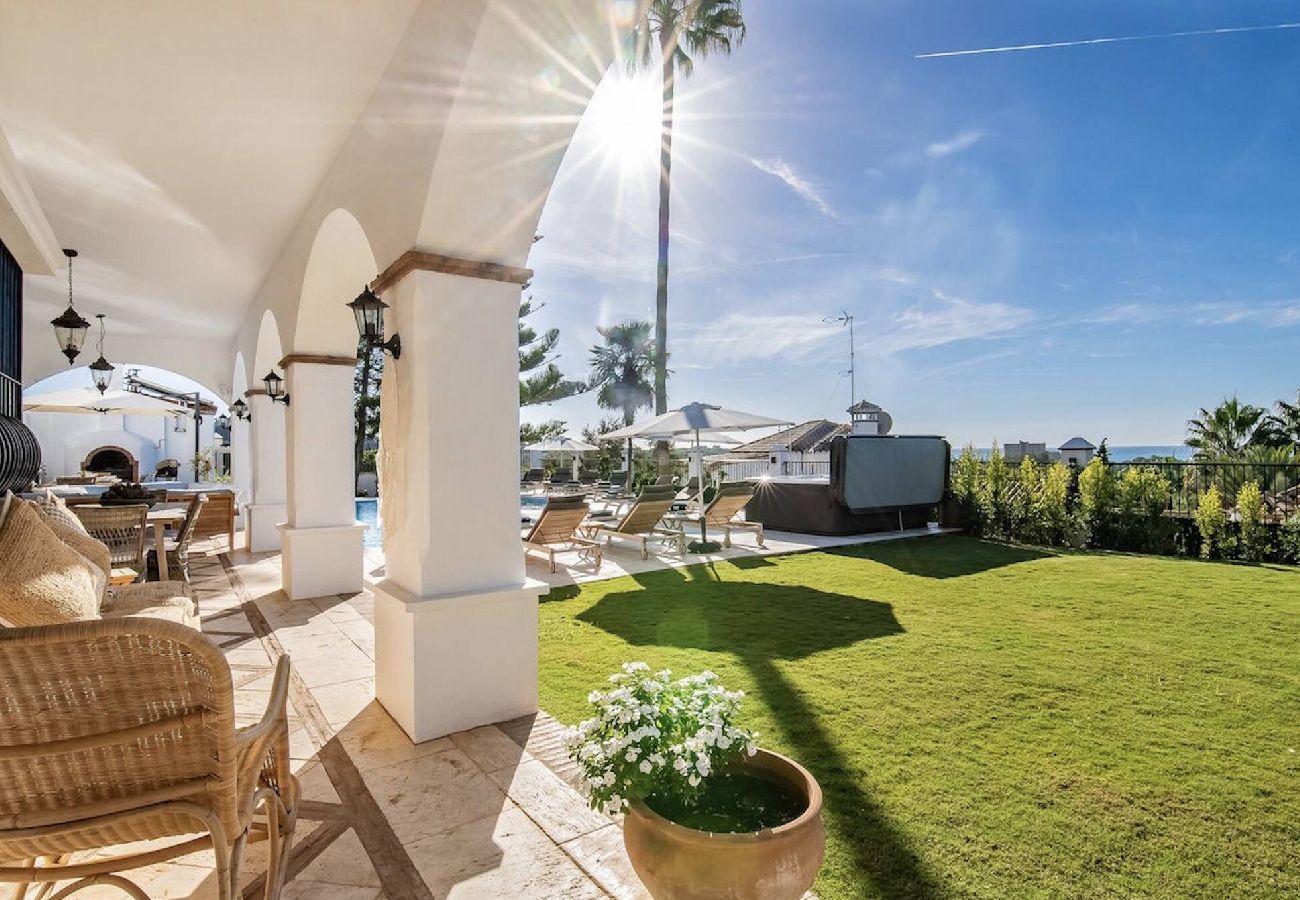 Villa in Marbella - Villa La Mansion (r2508653) 