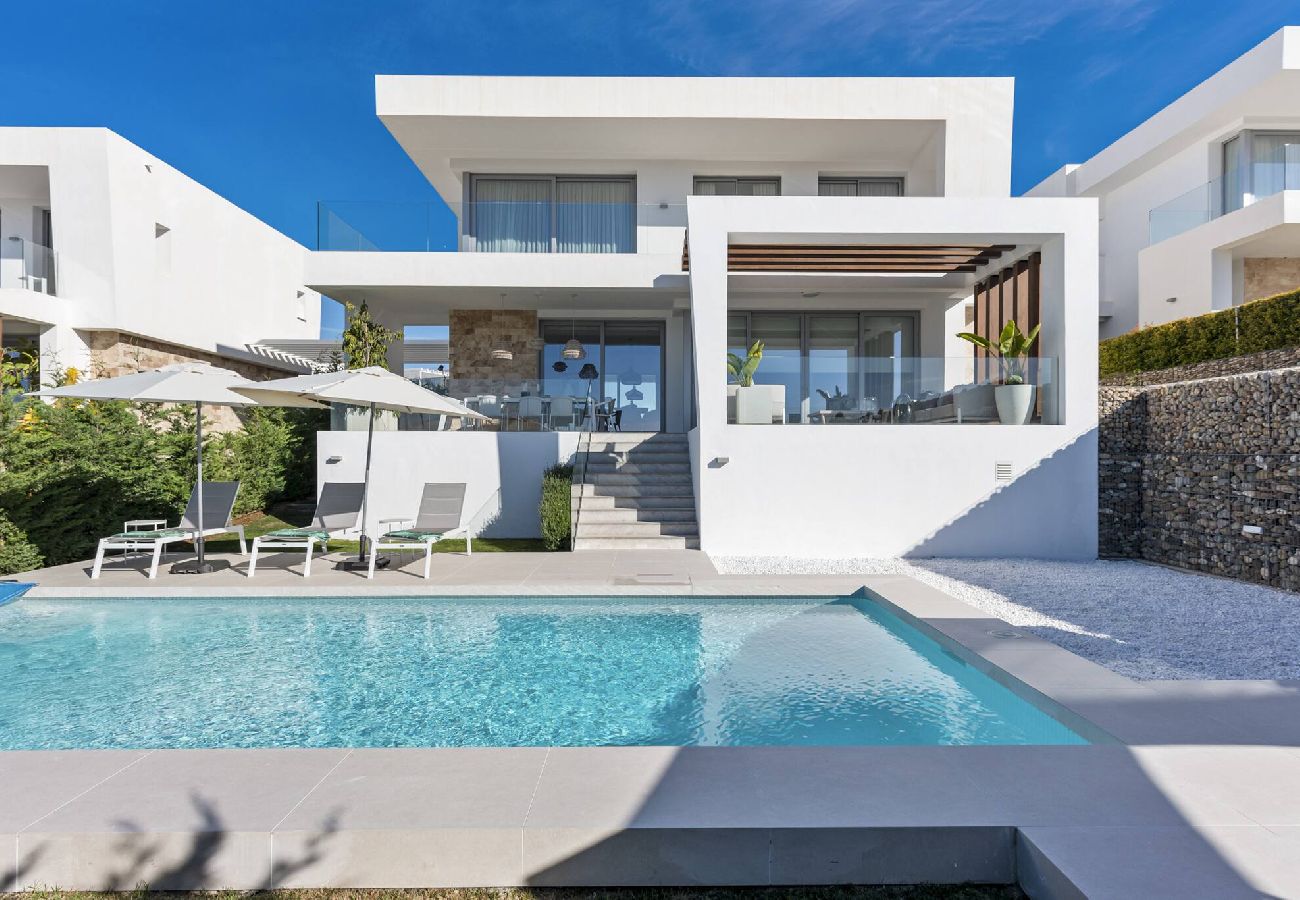 Villa in Marbella - Villa Riva (r3930610) 