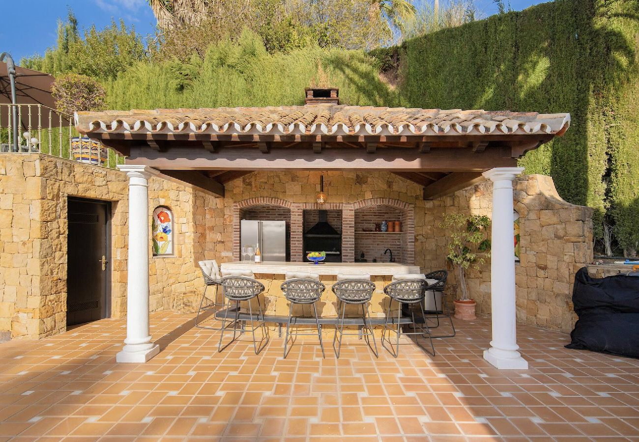 Villa in Marbella - Villa Flores (r3261154) 