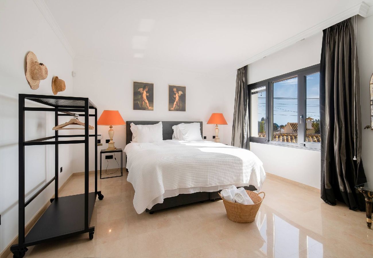 Villa in Marbella - Villa Flores (r3261154) 