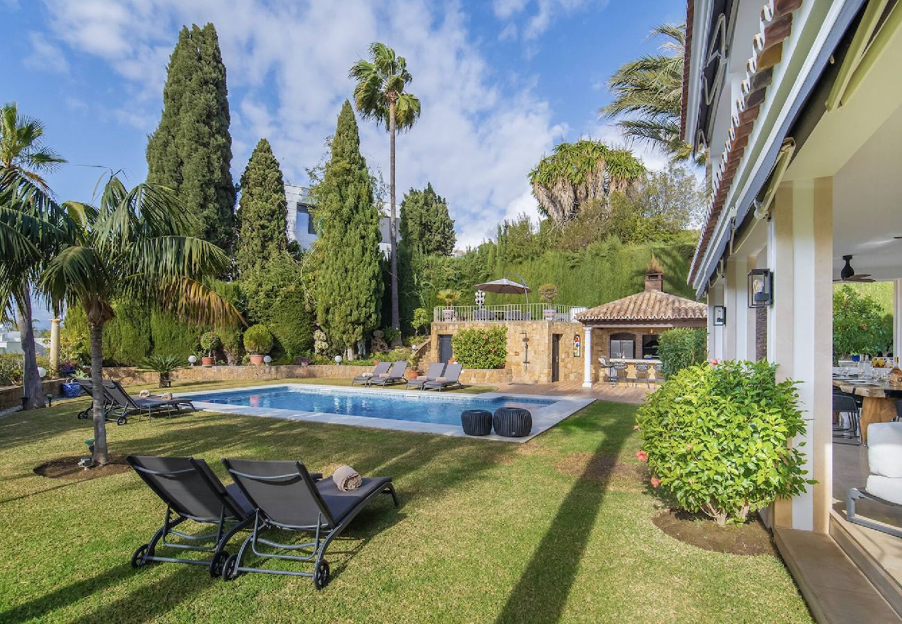 Villa in Marbella - Villa Flores (r3261154) 