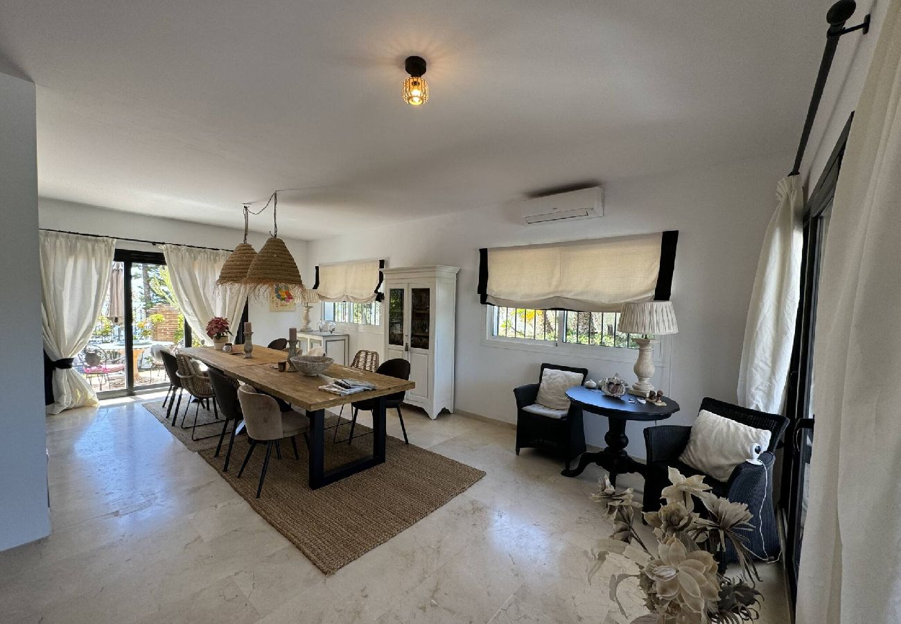 Villa in Marbella - Villa Cactus (r4707271) 