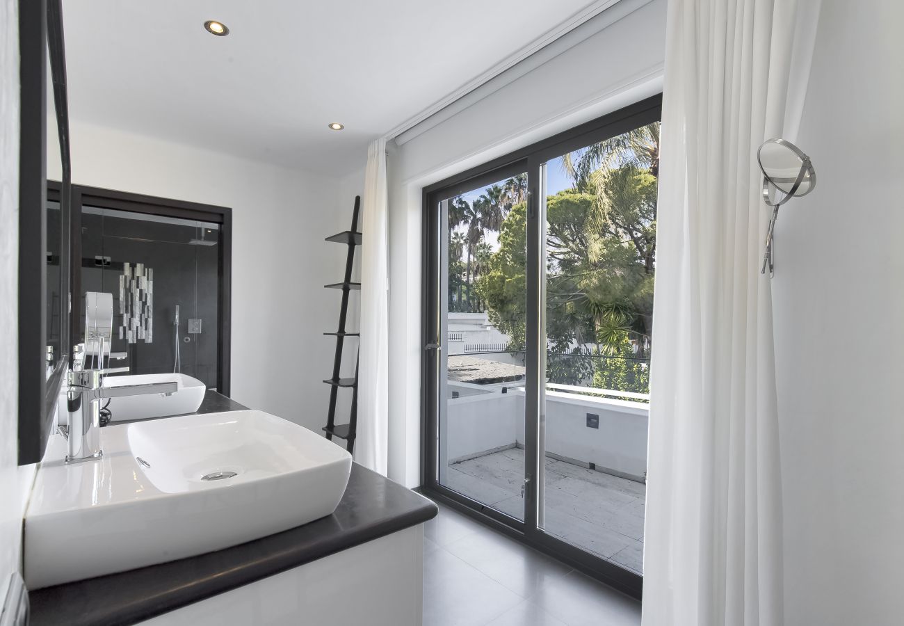 Villa in Neu-Andalusien - Villa karma