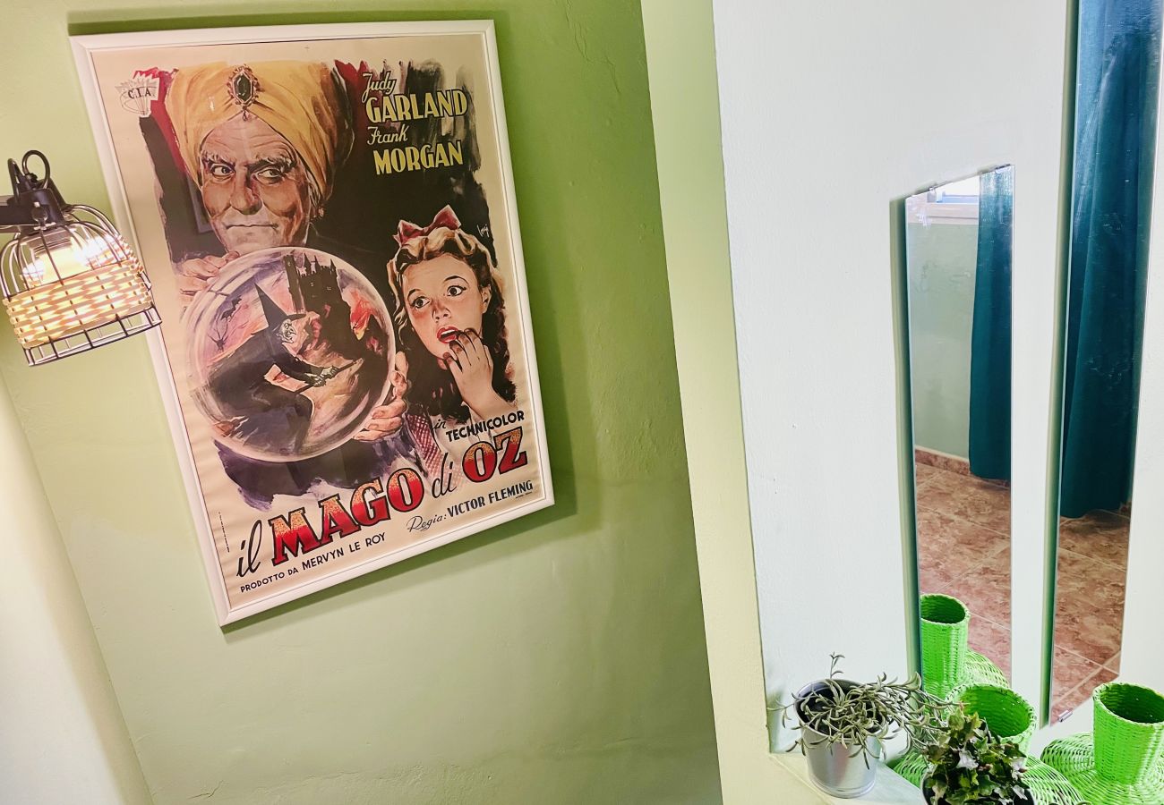 Doppelhaushälfte in Alfarnate - Wizard of Oz House by At Home Costa del Sol