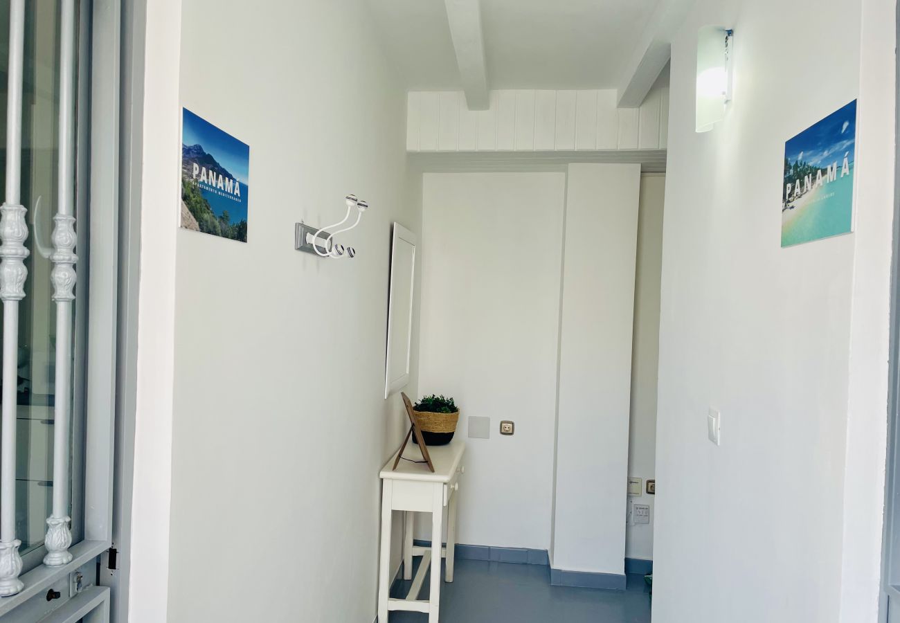 Ferienwohnung in Nerja - Mediterranes Apartment von At Home Costa del Sol