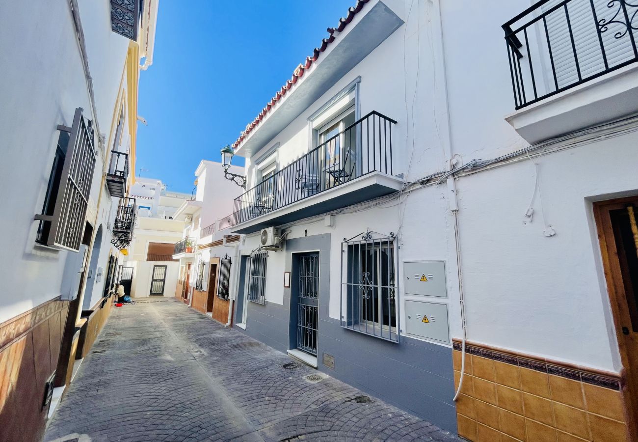 Ferienwohnung in Nerja - Mediterranes Apartment von At Home Costa del Sol