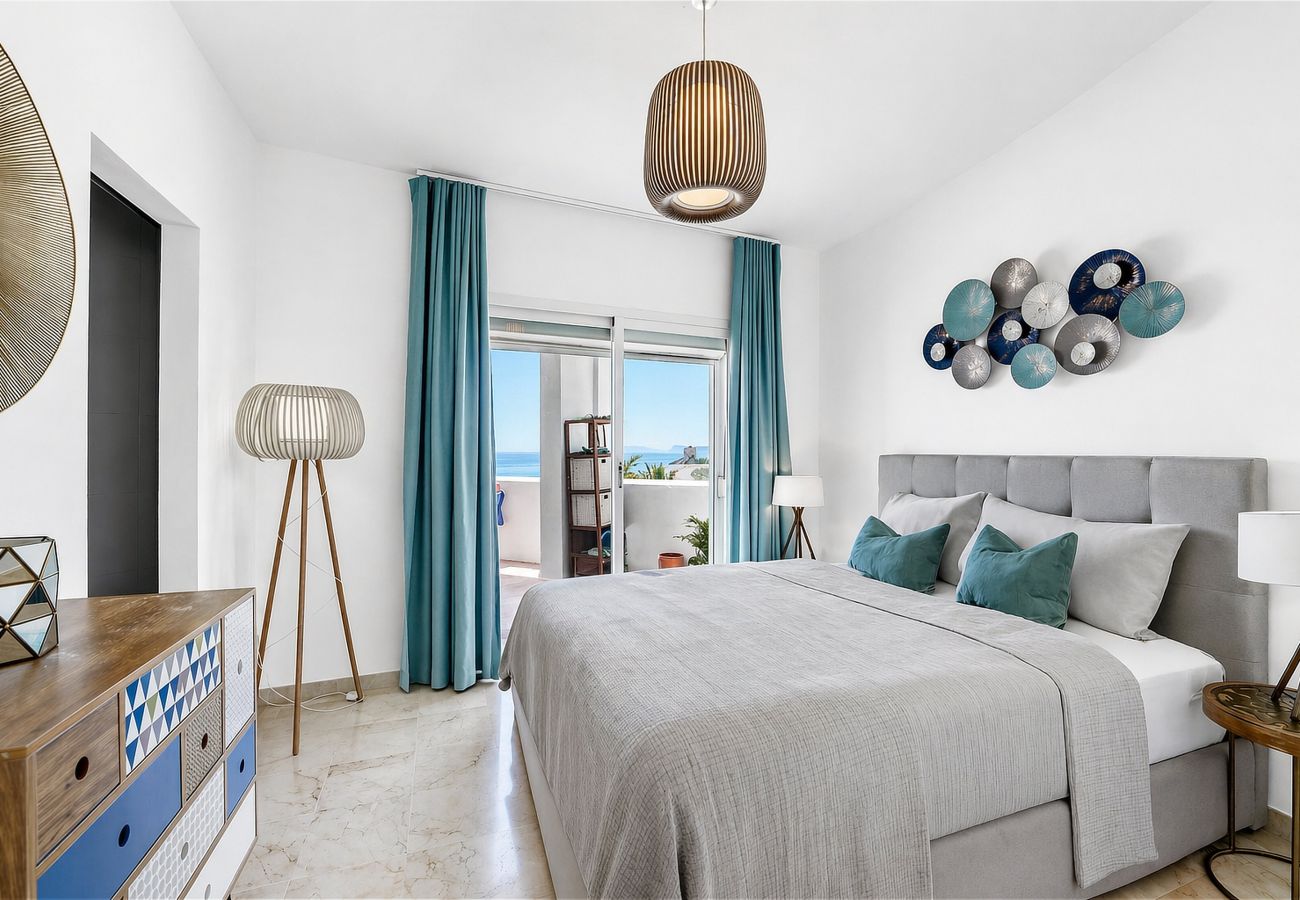 Ferienwohnung in Casares - 3180 Duplex Penthouse mit Panoramablick aufs Meer