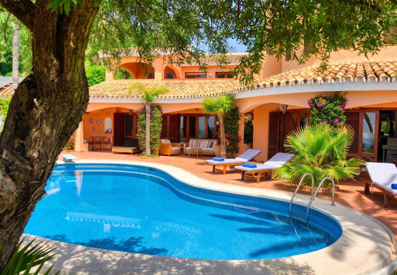 Villa in Benalmádena - 3163 Luxusvilla im mediterranen Stil mit privatem Pool