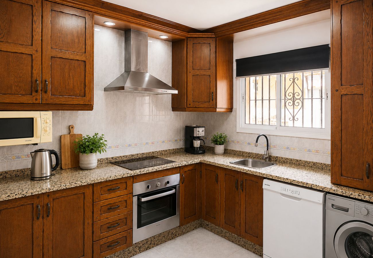 Doppelhaushälfte in Nerja - Punta Lara Sunset Townhouse with views in Nerja