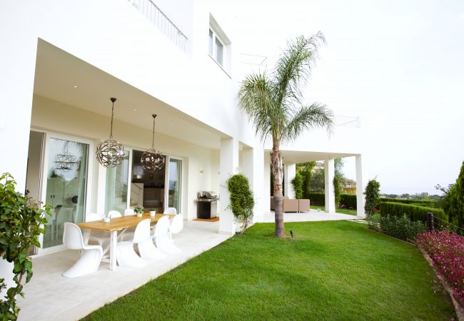 Villa en Marbella - 24550-EXQUISITE VILLA NEAR BEACH - HEATED POOL Villa en Marbella - 24550-EXQUISITE VILLA NEAR BEACH - HEATED POOL