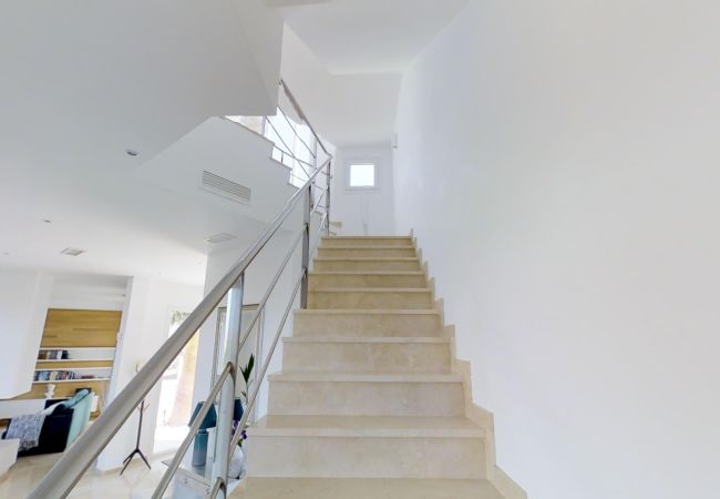 Villa en Marbella - 24550-EXQUISITE VILLA NEAR BEACH - HEATED POOL Villa en Marbella - 24550-EXQUISITE VILLA NEAR BEACH - HEATED POOL