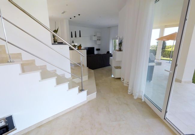 Villa en Marbella - 24550-EXQUISITE VILLA NEAR BEACH - HEATED POOL Villa en Marbella - 24550-EXQUISITE VILLA NEAR BEACH - HEATED POOL
