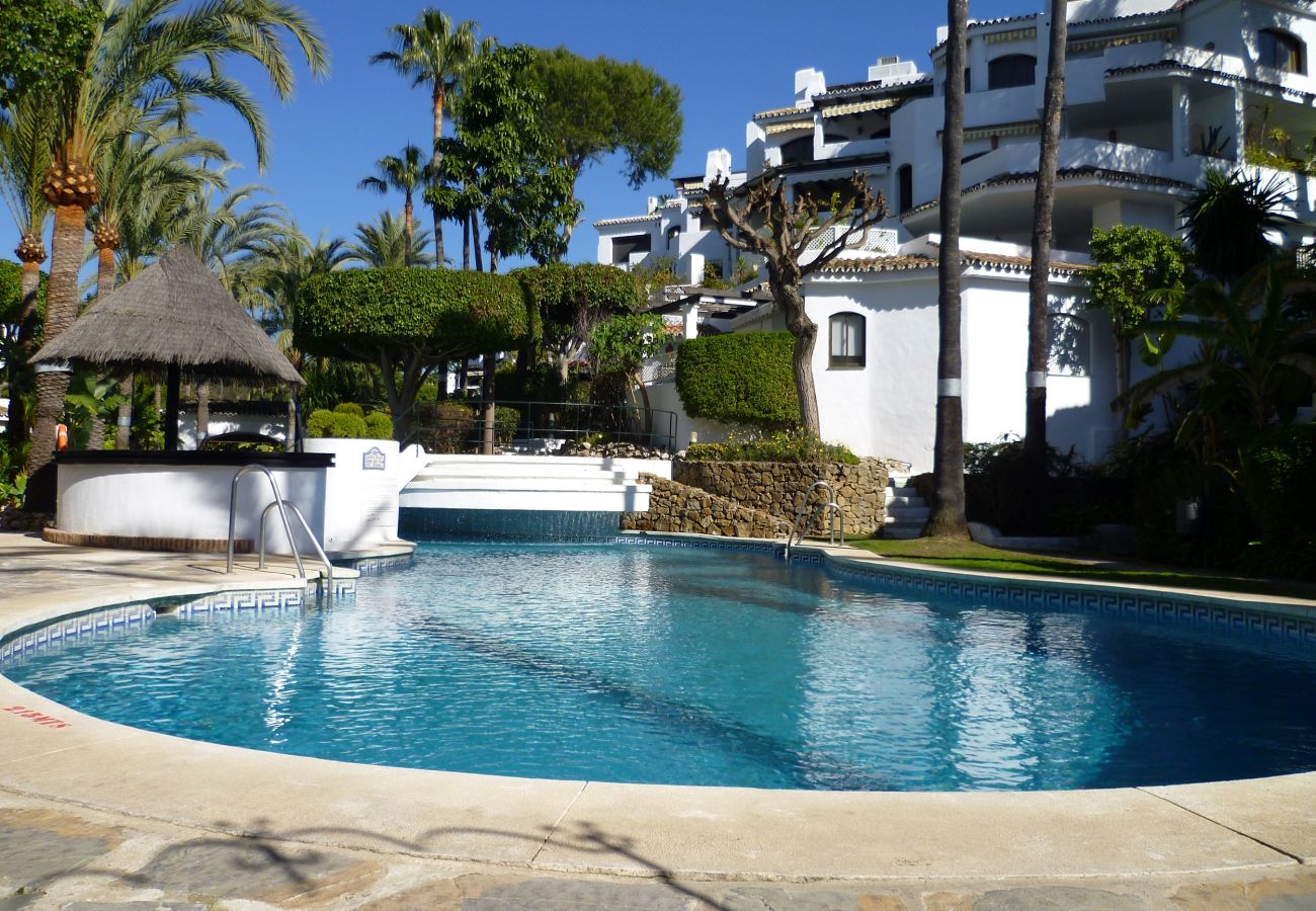 Apartamento en Marbella - 30481