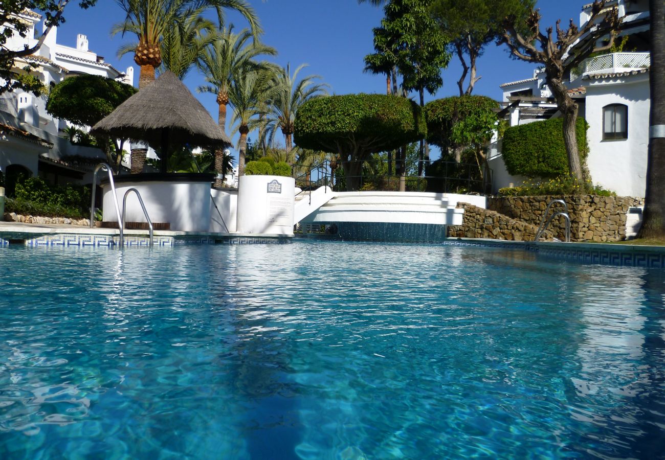 Apartamento en Marbella - 30481