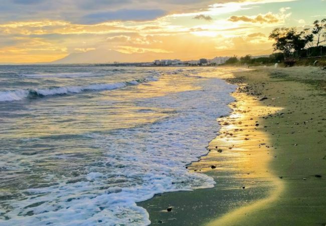 Apartamento en Marbella - 18166 - MAGNÍFICA UBICACIÓN EN PRIMERA LÍNEA - PISCINA CLIMATIZADA Apartamento en Marbella - 18166 - MAGNÍFICA UBICACIÓN EN PRIMERA LÍNEA - PISCINA CLIMATIZADA