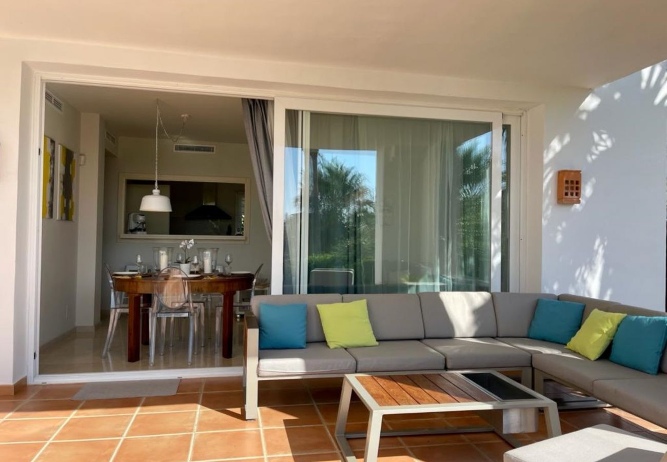 Apartamento en Casares - AL-401 2 BEDROOM Apartment in Estepona - Alcazaba Lagoon