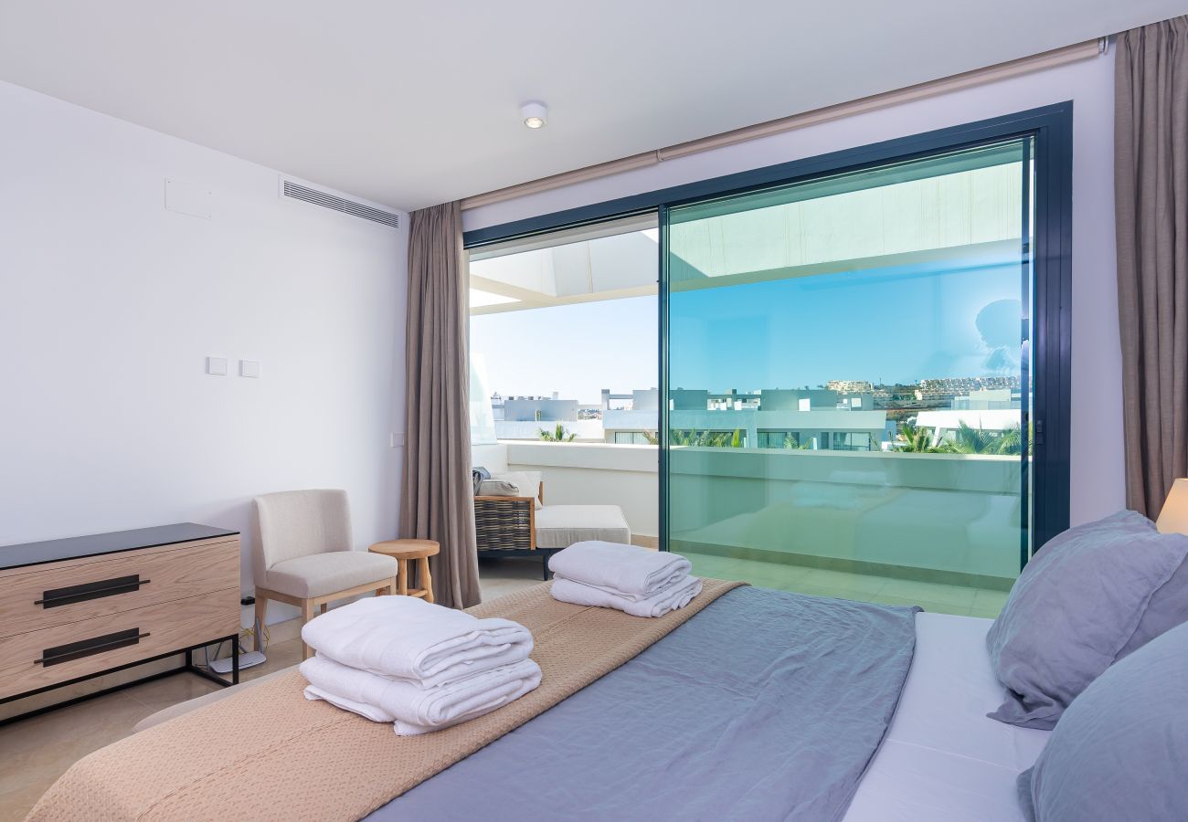 Casa adosada en La Cala de Mijas - Casa adosada moderna con piscina pequeña
