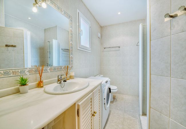 Villa en Marbella - 1109 Encantadora Villa Familiar con Vistas Panorámicas al Mar Villa en Marbella - 1109 Encantadora Villa Familiar con Vistas Panorámicas al Mar