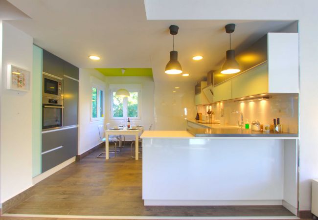 Apartamento en Marbella - 2036 Ático Espacioso en Golden Beach con Vistas Impresionantes Apartamento en Marbella - 2036 Ático Espacioso en Golden Beach con Vistas Impresionantes