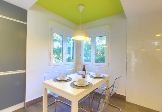 Apartamento en Marbella - 2036 Ático Espacioso en Golden Beach con Vistas Impresionantes Apartamento en Marbella - 2036 Ático Espacioso en Golden Beach con Vistas Impresionantes