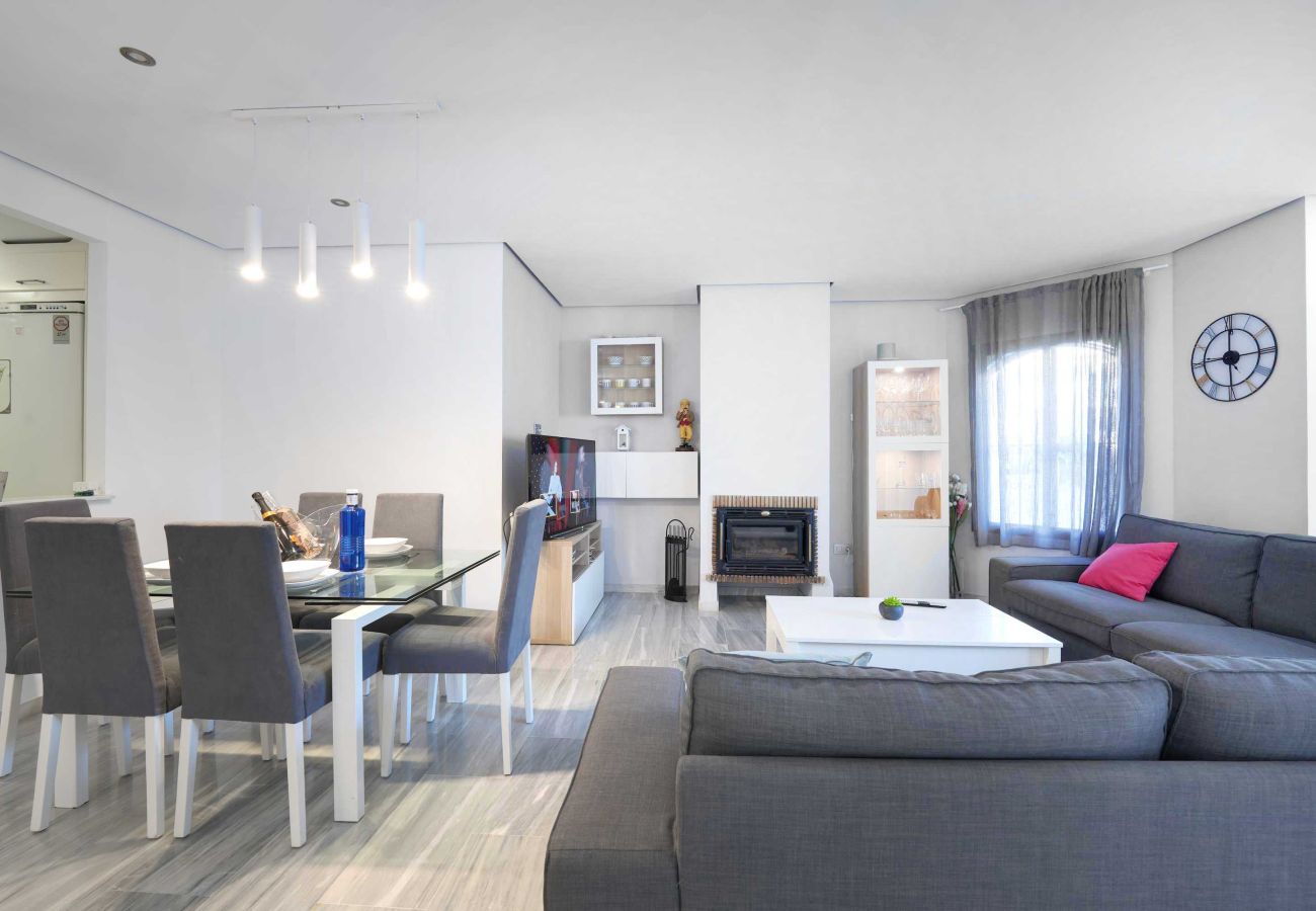 Apartamento en Marbella - 2033 Apartamento Familiar en Primera Línea de Playa en Golden Beach
