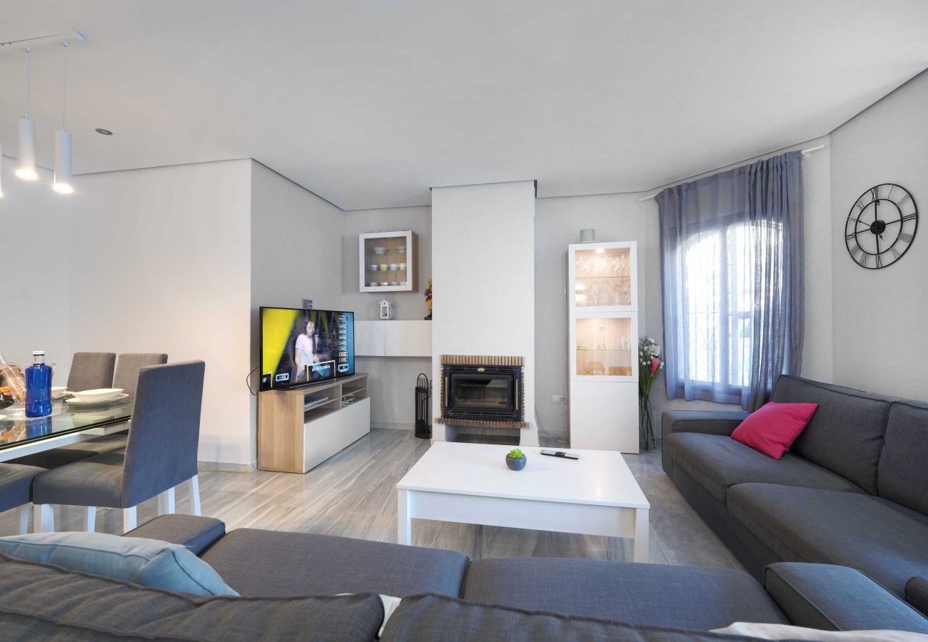 Apartamento en Marbella - 2033 Apartamento Familiar en Primera Línea de Playa en Golden Beach
