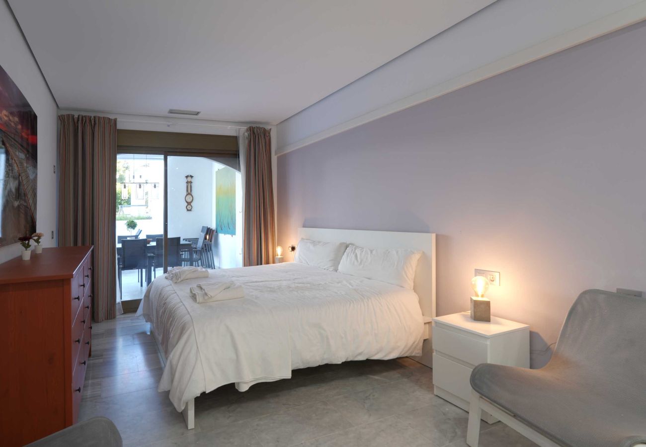 Apartamento en Marbella - 2033 Apartamento Familiar en Primera Línea de Playa en Golden Beach