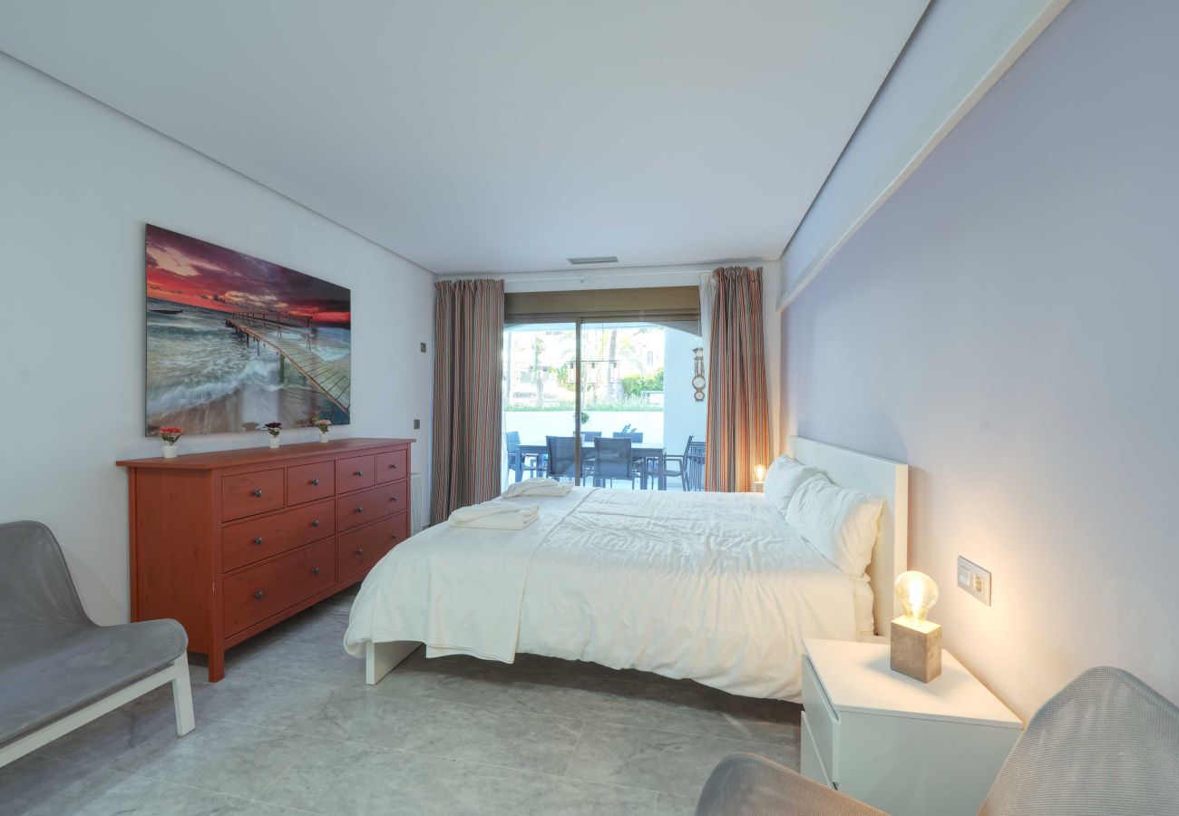 Apartamento en Marbella - 2033 Apartamento Familiar en Primera Línea de Playa en Golden Beach