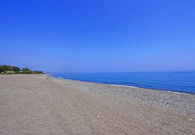 Villa en Estepona - 1106 Lujo en Familia: Villa con Piscina Climatizada Villa en Estepona - 1106 Lujo en Familia: Villa con Piscina Climatizada