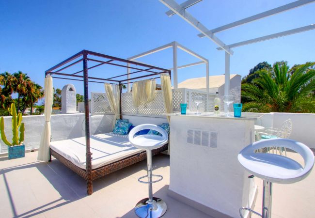 Apartamento en Marbella - 1094 Ático Dúplex de Lujo en Golden Beach Apartamento en Marbella - 1094 Ático Dúplex de Lujo en Golden Beach