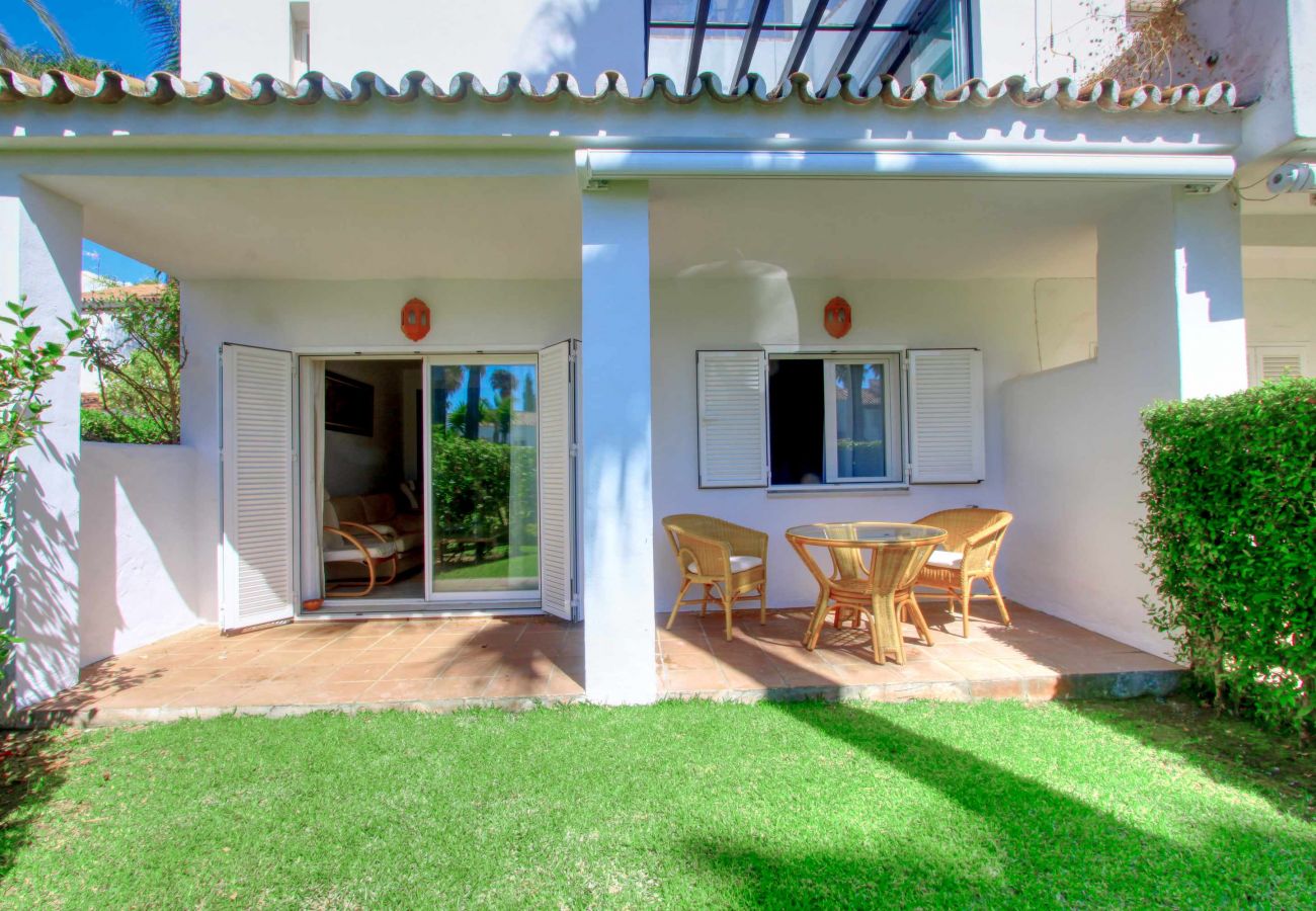 Casa adosada en Marbella - 1176 Paraíso Frente al Mar en Bahia de Marbella