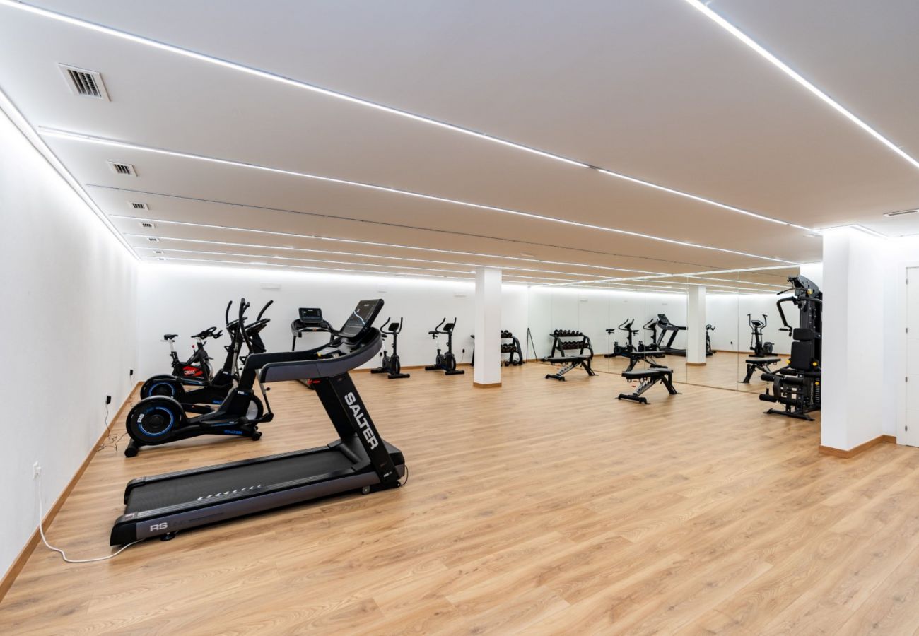 Apartamento en Estepona - MDG-623