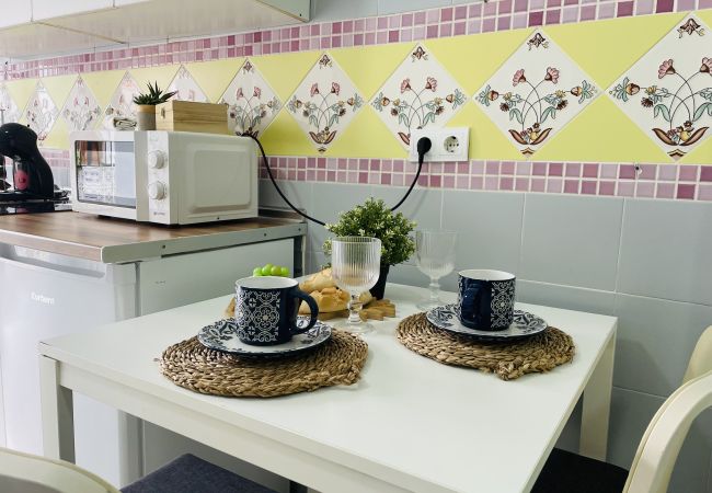 Estudio en Nerja - Estudio Jimena Burriana en el centro de Nerja  Estudio en Nerja - Estudio Jimena Burriana en el centro de Nerja