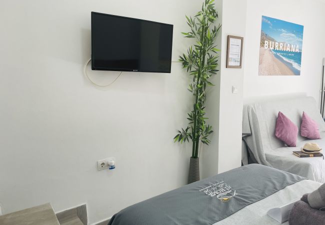 Estudio en Nerja - Estudio Jimena Burriana en el centro de Nerja  Estudio en Nerja - Estudio Jimena Burriana en el centro de Nerja