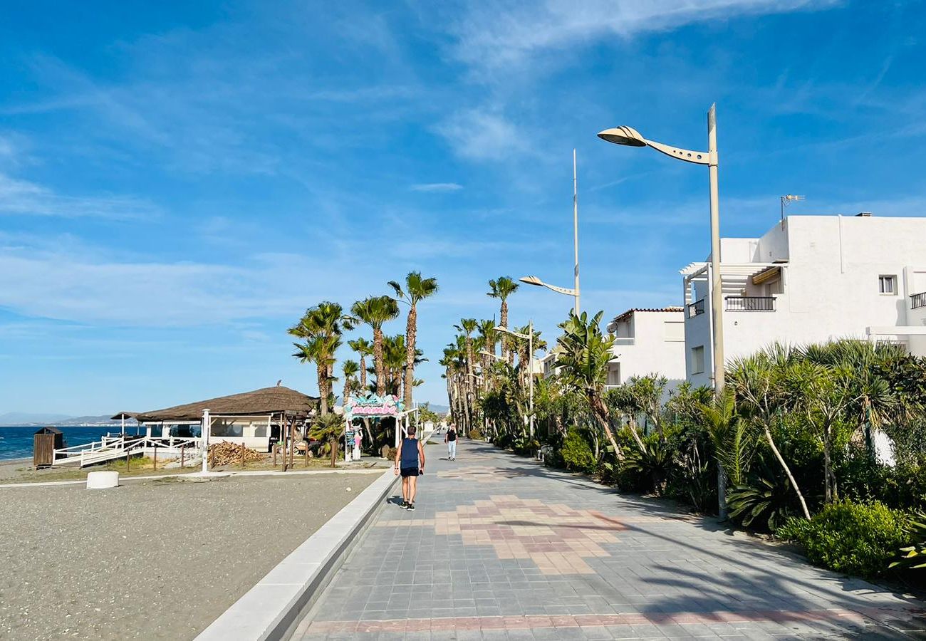 Apartamento en Torrox Costa - Apartamento Urb Laguna Beach Torrox Costa
