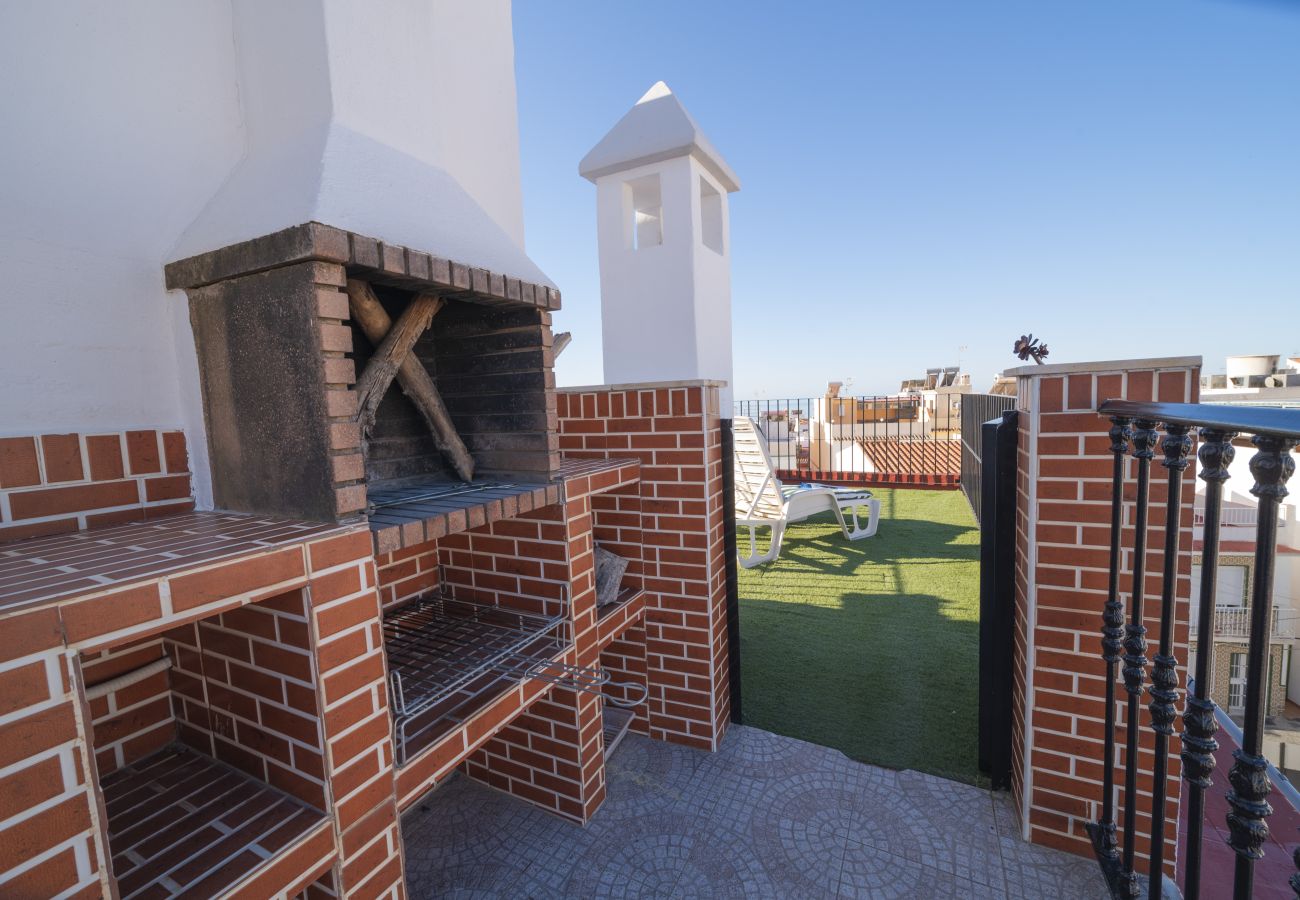 Apartamento en Nerja - Ático Jimena Granada en el centro de Nerja 