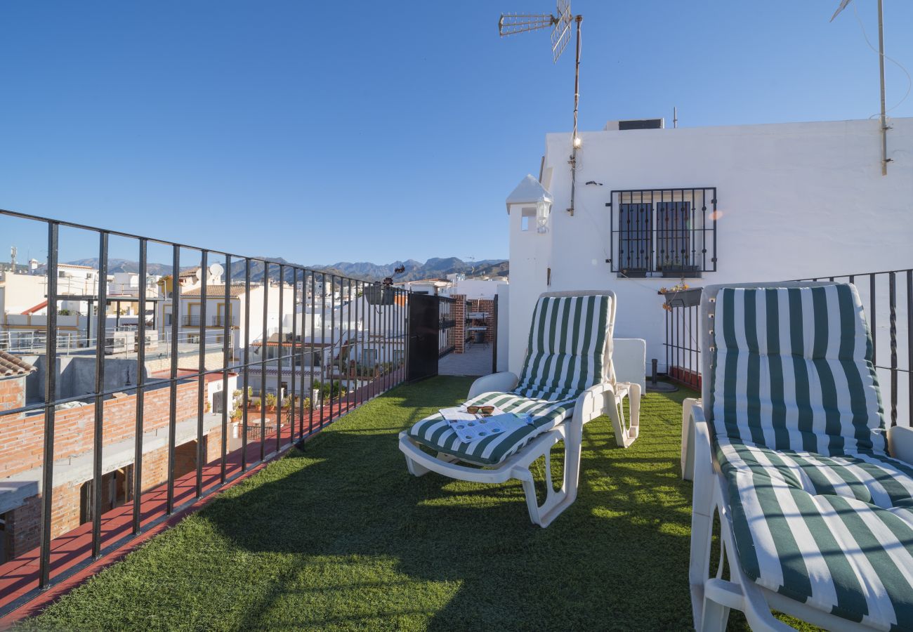 Apartamento en Nerja - Ático Jimena Granada en el centro de Nerja 