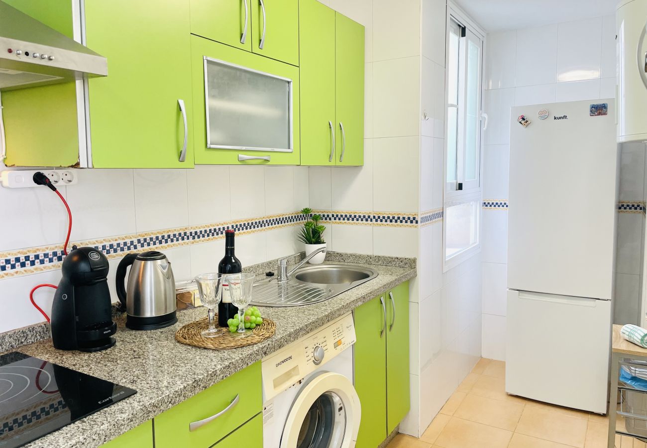 Apartamento en Nerja - Apartamento Velero En centro de nerja