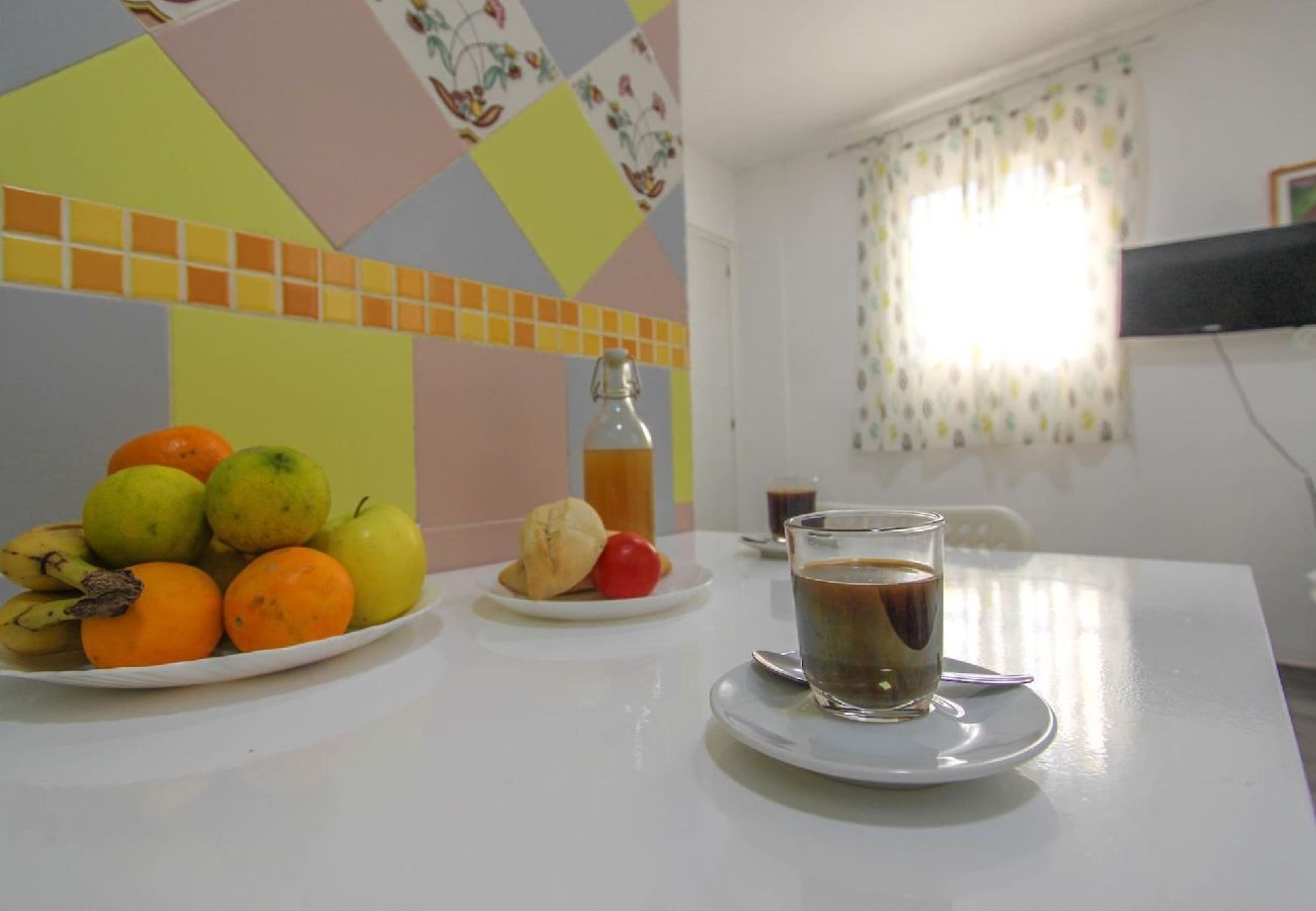 Estudio en Nerja - Estudio Jimena Calahonda en el centro de  Nerja 