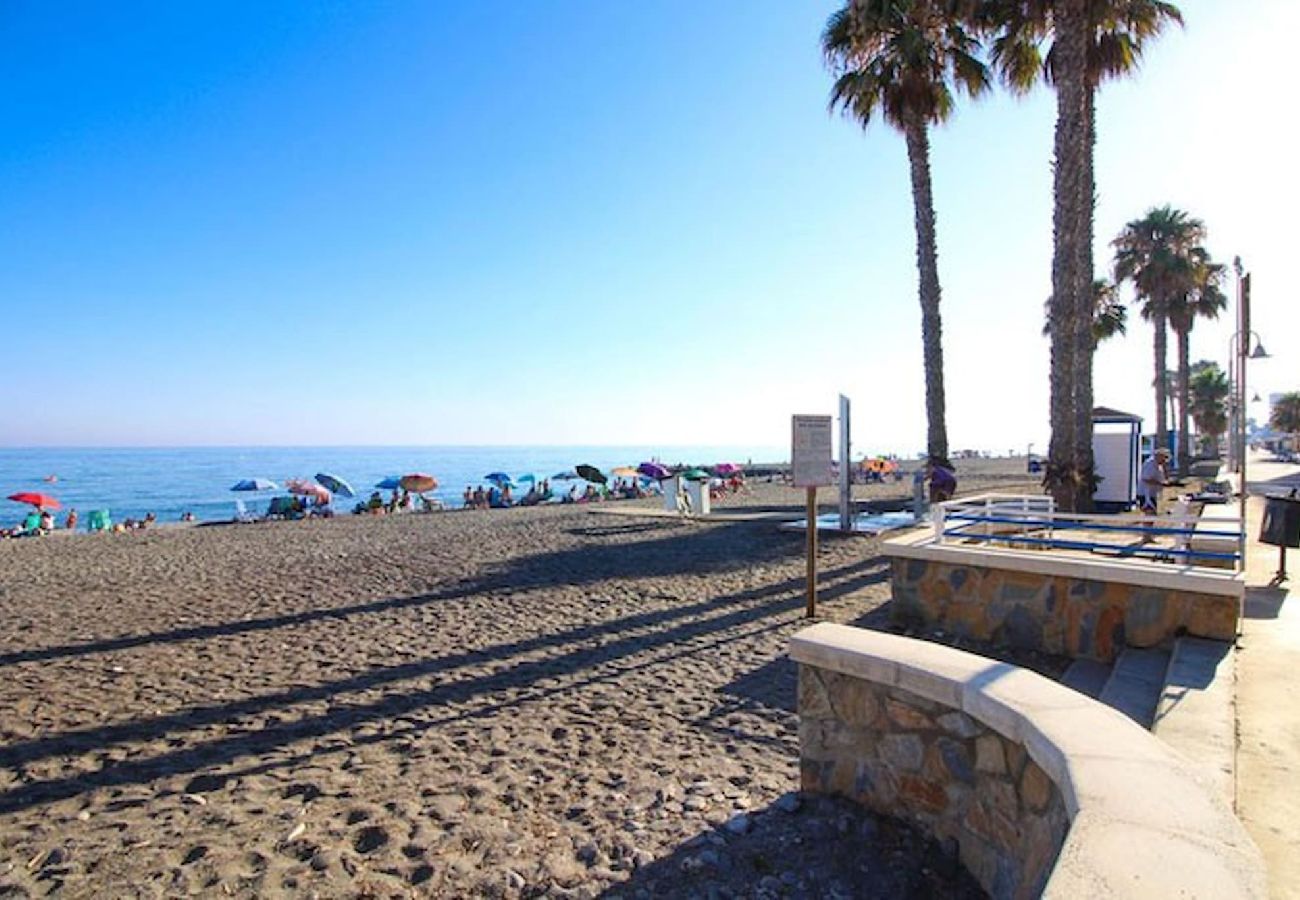 Apartamento en Torrox Costa - Apartamento Avda Faro, Torrox