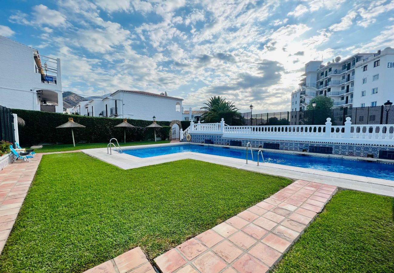 Apartamento en Nerja - Apartamento Verano Azul en Nerja