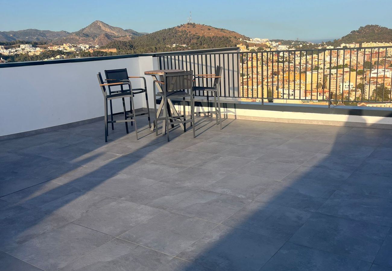 Apartamento en Málaga - Lujoso apartamento en Centro de Malaga planta 17