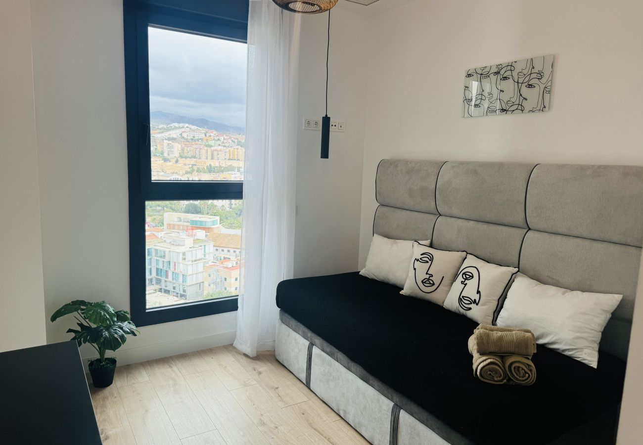 Apartamento en Málaga - Lujoso apartamento en Centro de Malaga planta 17