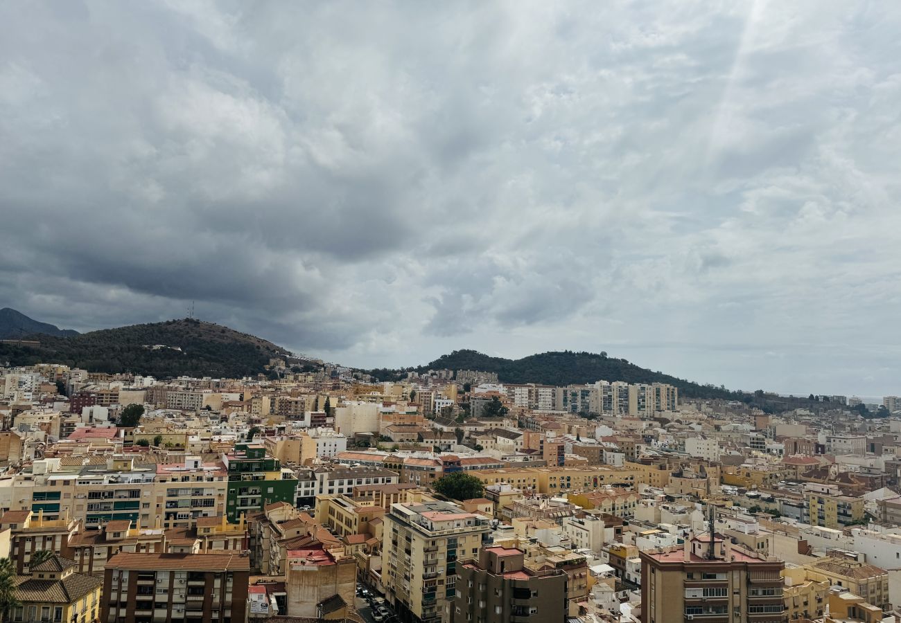 Apartamento en Málaga - Lujoso apartamento en Centro de Malaga planta 17