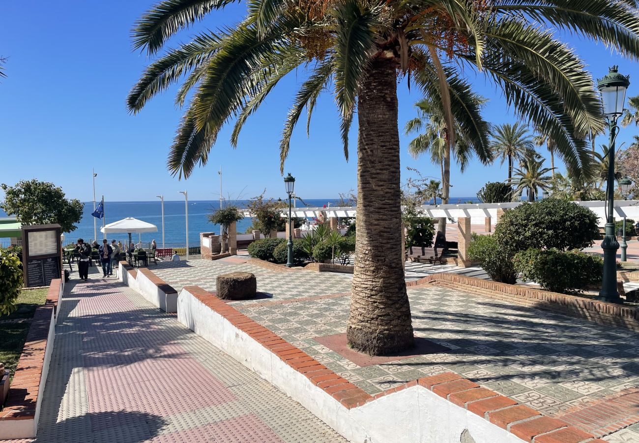 Apartamento en Nerja - Apartamento Vista Torrecilla en el centro de Nerja