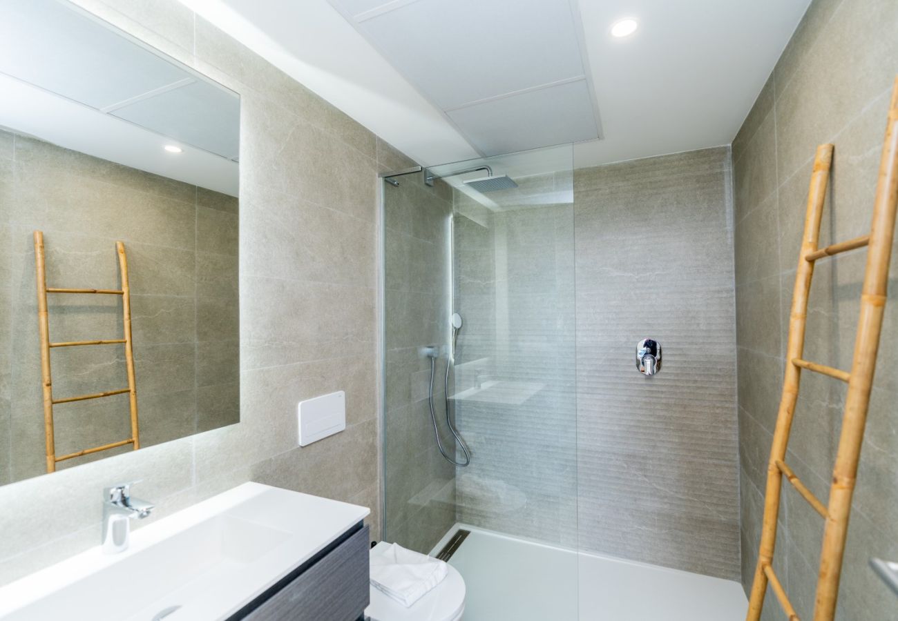 Apartamento en Casares - AL-1901