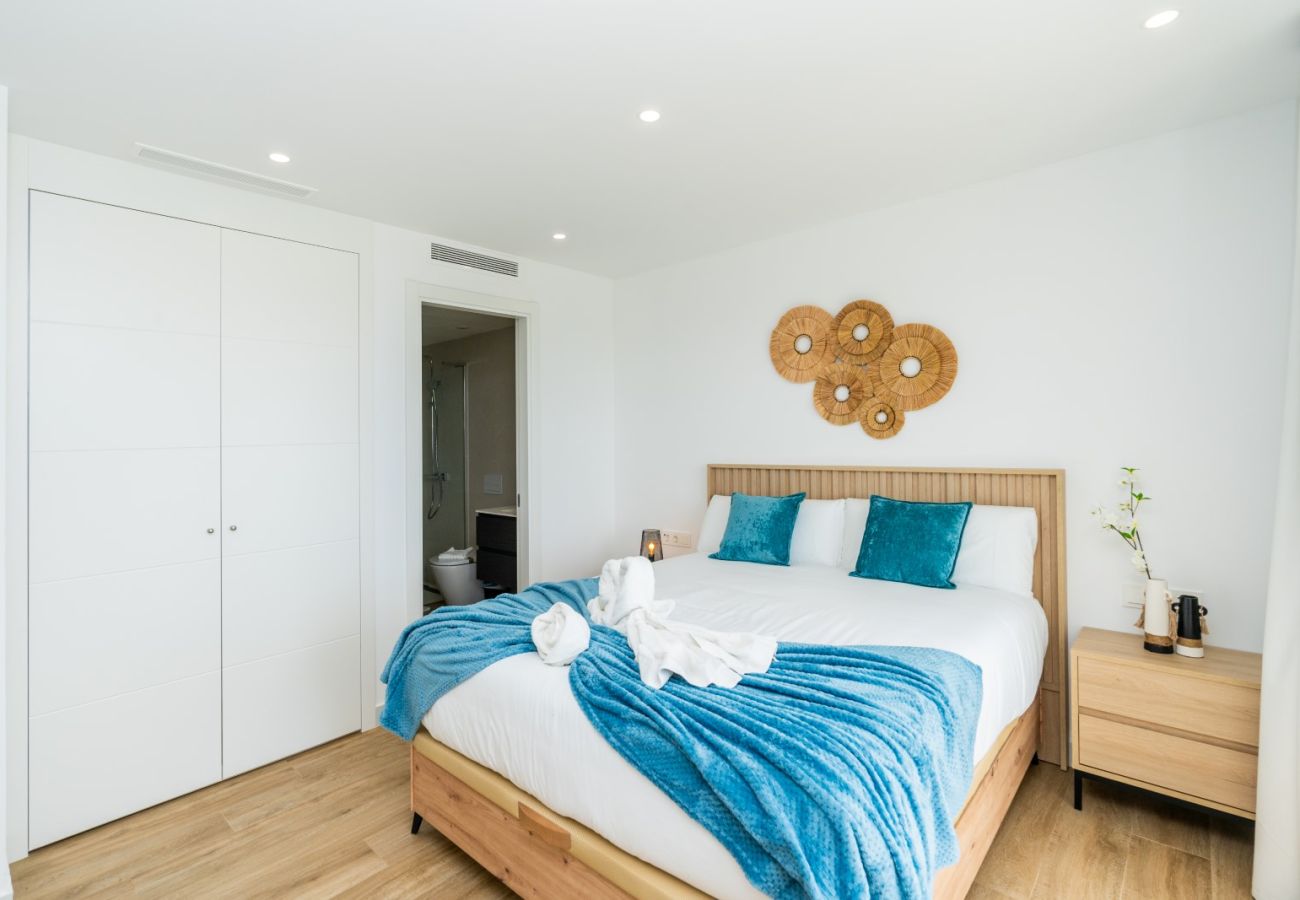 Apartamento en Casares - AL-1901
